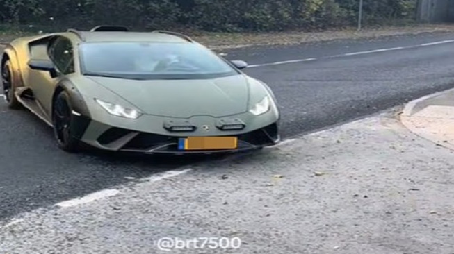 Lamborghini Huracan Sterrato milik striker Manchester City, Erling Haaland [Tangkap layar Instagram]