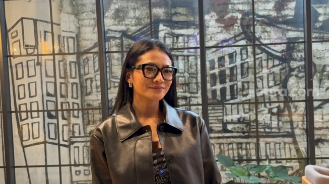 Latoya De Larasa Makin Pede di Jalur Pop Melayu Lewat Lagu 'Sesal'