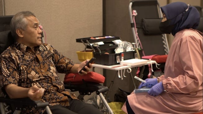 Swiss-Belhotel gelar acara donor darah, Denny Jatnika, General Manager Swiss-Belhotel Airport Yogyakarta menyatakan bahwa setetes darah yang disumbangkan dapat menjadi harapan baru bagi mereka yang membutuhkan (Dok: Swiss-Belhotel)