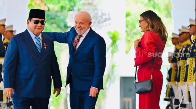 Prabowo dan Presiden Brasil Punya Angka Keberuntungan 8, Apa Maknanya?