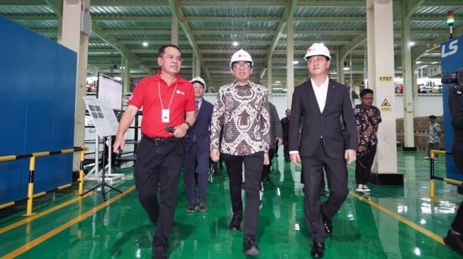 LG mengumumkan investasi barunya di Indonesia dengan mendirikan pabrik AC yang dioperasikan secara kemitraan di Bekasi, Jawa Barat. [LG Electronics Indonesia]