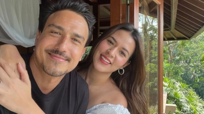 Masih Mesra, Momen Raisa dan Hamish Daud di Resepsi Luna Maya jadi Sorotan