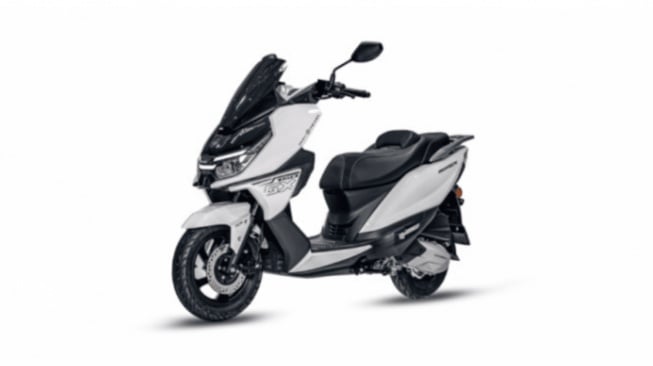 Raptor GX15, penantang Yamaha NMAX dengan harga di bawah Honda BeAT (2banh.vn)