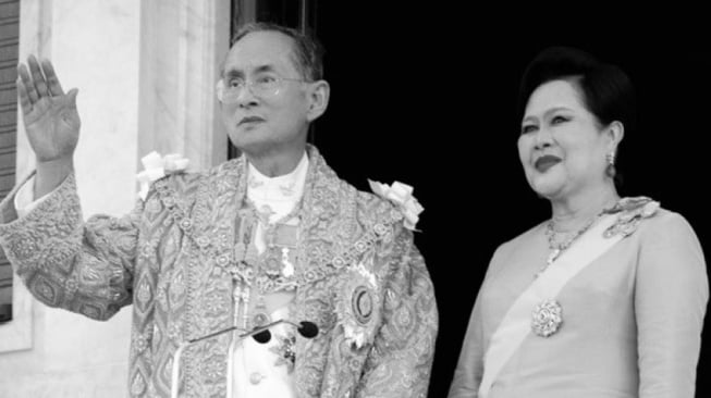 Kerajaan Thailand Berduka: Ratu Sirikit Meninggal Dunia di Usia 93 Tahun karena Komplikasi Penyakit