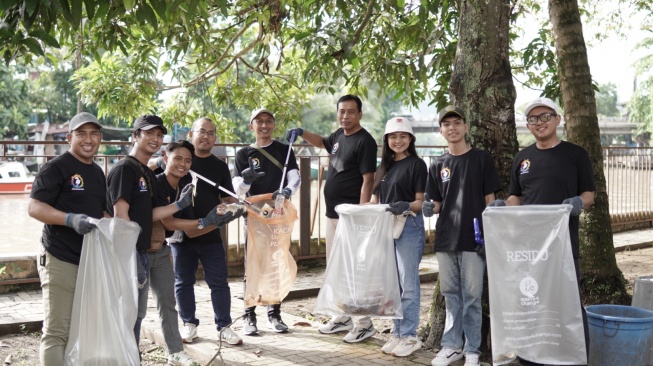 Aksi Bersih Mandiri di Kalimantan Libatkan 100 Peserta, Dorong Peningkatan Kualitas Hidup Masyarakat