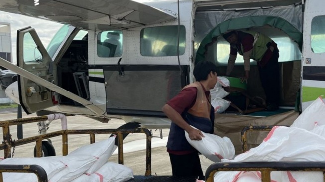 BNPB Lakukan Modifikasi Cuaca, Langit Semarang-Grobogan Ditaburi 12 Ton Garam Cegah Hujan