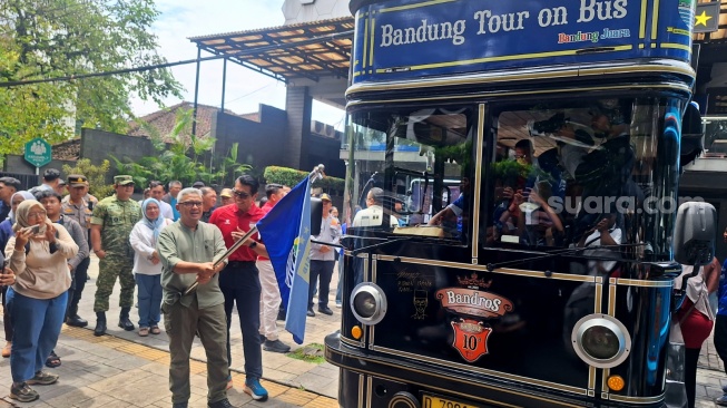 Bandros Jalan-Jalan Persib Resmi Beroperasi, Cara Baru Nikmati Bandung ala Bobotoh