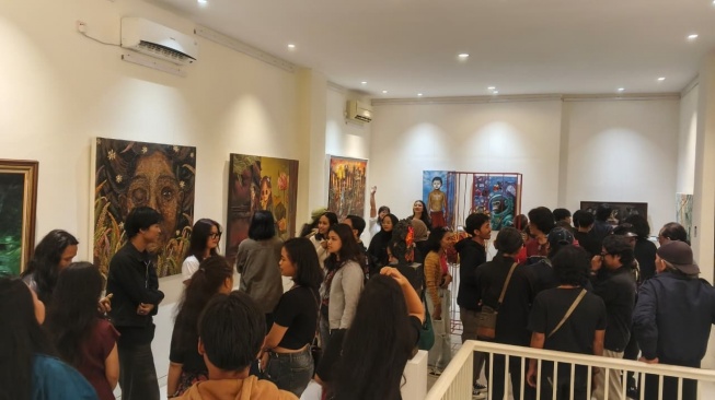 Generasi Z Unjuk Gigi! Pameran di Blangkon Art Space Buktikan Seni Rupa Yogyakarta Tak Pernah Mati