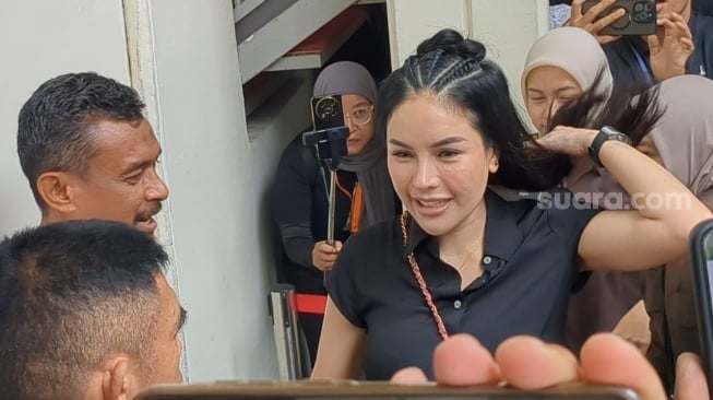 Nikita Mirzani Divonis 4 Tahun Penjara, Reaksinya di Luar Dugaan