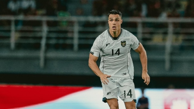 Joey Peluppesy Dikabarkan ke Persib Bandung, Lini Tengah Disesaki Pemain Timnas Indonesia