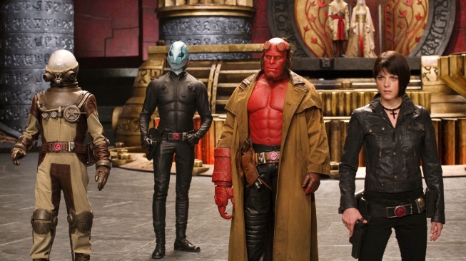 Hellboy II: The Golden Army yang dibintangi Ron Perlman dan Slema Blair akan tayang Selasa (28/10/2025) malam ini pukul 21.00 WIB di Trans TV. [YouTube]