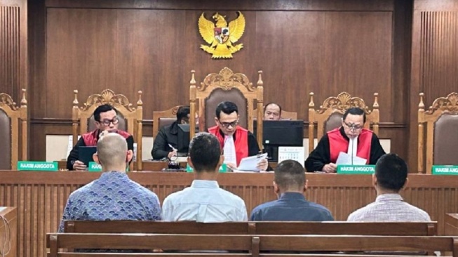 Usai Tom Lembong Bebas, 4 Bos Perusahaan Swasta Divonis 4 Tahun Kasus Importasi Gula