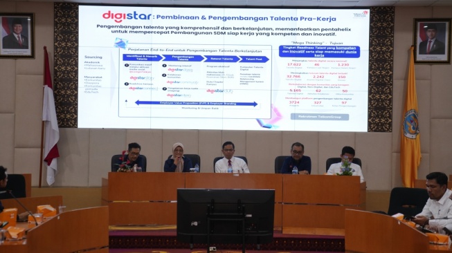 Mahasiswa UNP Antusias Gali Potensi Mengikuti Digistar Telkom