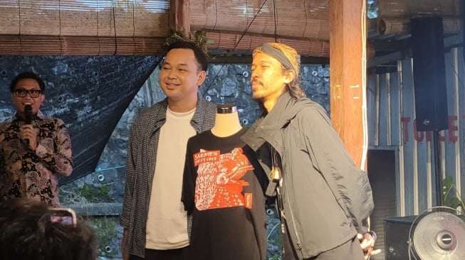 Official Merchandise Saemen Fest 2025 (SuaraJogjaa/Rosiana)