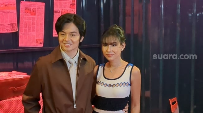 Angga Yunanda dan Shenina Cinnamon Jadikan Dialog Film 'Dopamin' Cermin Pernikahan