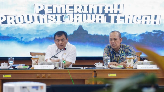 Banjir Semarang-Demak Makin Parah! Gubernur Luthfi Minta Percepat Pengerukan Kolam Retensi Terboyo