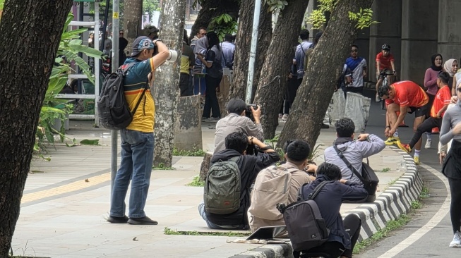 Heboh di Palembang! Fenomena Fotografer Jalanan Viral Usai Cerita Istri Difoto Tanpa Izin