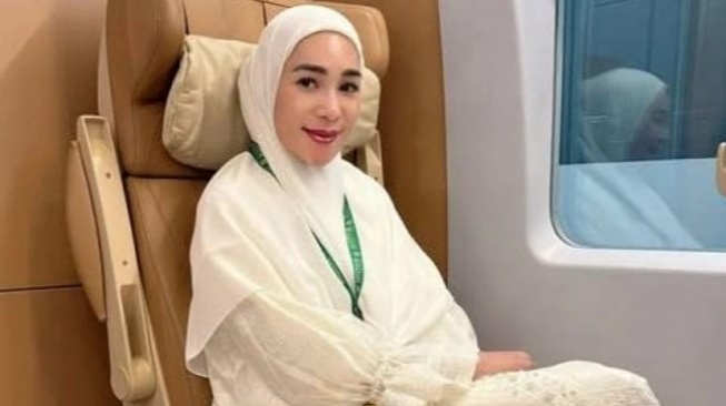 Erin Taulany Tak Ikut Klarifikasi usai Cerai, Pengacara Ungkap Sebabnya