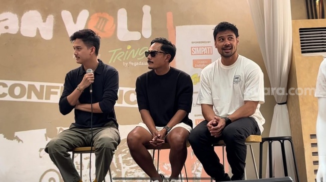 Bukan Main-Main! Perjuangan di Balik Bahkan Voli 3: Chicco Jerikho Pamer Tangan Kapalan