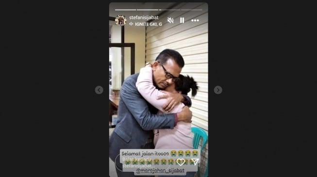 Ayah Jerome Polin meninggal dunia (Instagram/@stefanisijabat)