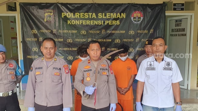 Sadis, Pelajar Sleman Jadi Korban Pembacokan Brutal: Cari Sasaran Acak untuk Balas Dendam