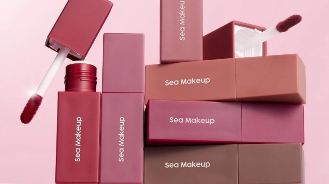 Bibir Gelap Cocoknya Pakai Lipstik Apa? Ini 6 Pilihan Terbaik, Harga Mulai Rp25 Ribuan