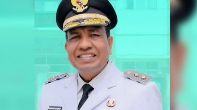 Siapa Hasan Basri? Wakil Bupati Pidie Jaya yang Viral Pukul Kepala SPPG hingga Minta Maaf