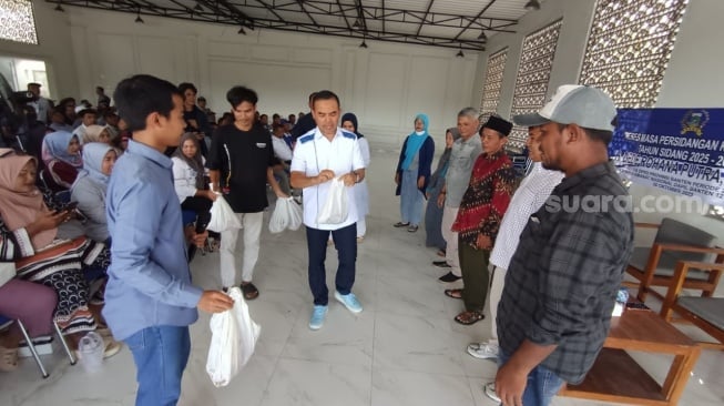 Serap Aspirasi Warga, Dede Rohana Terima Aduan Soal Infrastruktur dan Truk ODOL