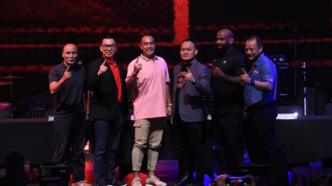 Konferensi pers One Pride MMA 88 "Battle for Glory" di HW Superhouse Satrio, Jakarta Selatan, Sabtu (1/11/2025). [dok. One Pride MMA]
