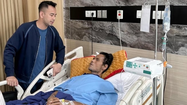 Alasan Raffi Ahmad Bantu Biayai pengobatan Fahmi Bo, Ternyata Ada Kaitannya dengan Sang Mertua