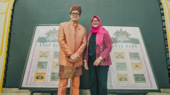 Filosofi Pengantin di Secangkir Kopi: Kisah Unik di Balik Anak Daro dari Roemah Koffie