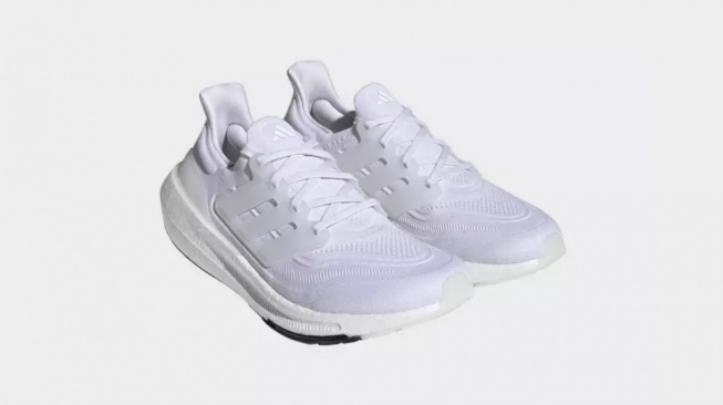 Adidas Ultraboost Light. [Adidas]