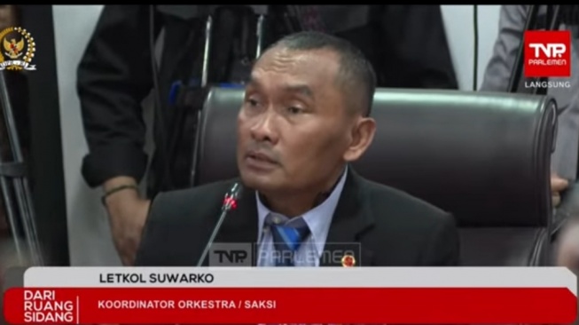 Joget DPR di Depan Prabowo-Gibran: Saksi Ungkap Fakta Mengejutkan di Sidang MKD!