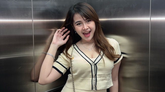 Dari Kandang Sapi ke Kerajaan Bisnis: Intip Kisah Inspiratif Shofi WJ alias Mba Madura yang Viral