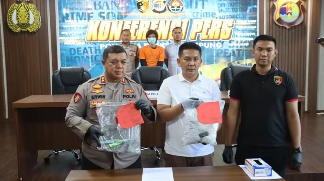 Tragedi Berdarah di Kedamaian: Pria Ini Tega Habisi Nyawa Mantan Istri dengan 63 Tusukan