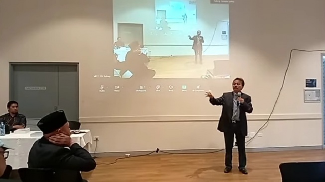 Misi Roy Suryo Terbang ke Sydney: Investigasi Kampus Gibran, Klaim Kantongi Bukti Penting dari UTS