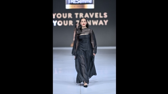 Pevita Pearce Curi Perhatian di JFW 2026! Ini Rahasia Rambutnya yang Bikin Percaya Diri (Dok. Istimewa)