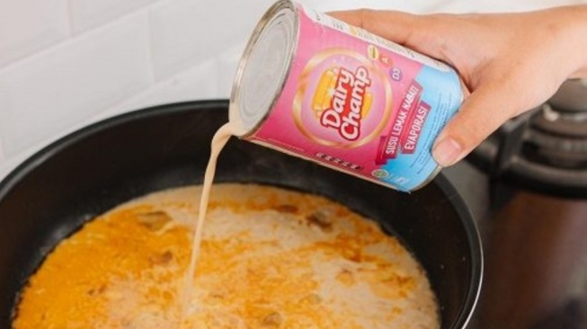 Masakan Lebih Creamy dan Lezat, Rahasianya Ada di Jenis Susu yang Dipilih!