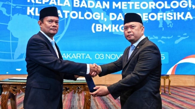 Kepala BMKG Diganti: Profesor UGM Teuku Faisal Gantikan Dwikorita, Menhub Peringatkan Hal Ini
