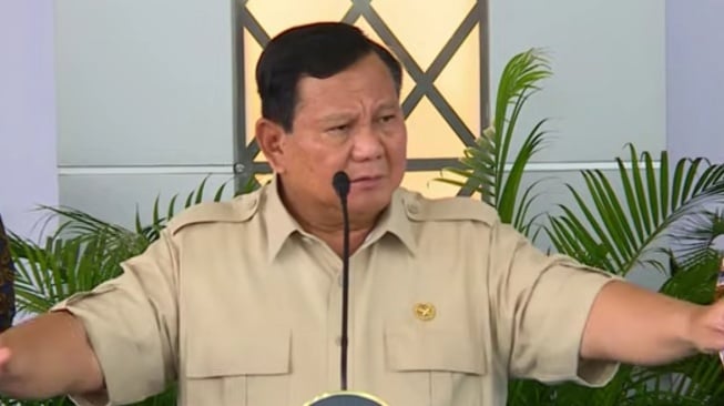 Prabowo Akhirnya Bicara Soal Polemik Whoosh: Saya Tanggung Jawab Semuanya!