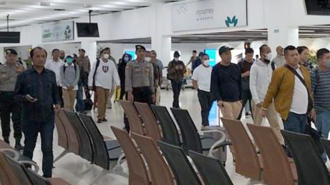 Geger OTT Gubernur Riau: KPK Angkut 9 Orang ke Jakarta, Nasibnya Ditentukan Hari Ini