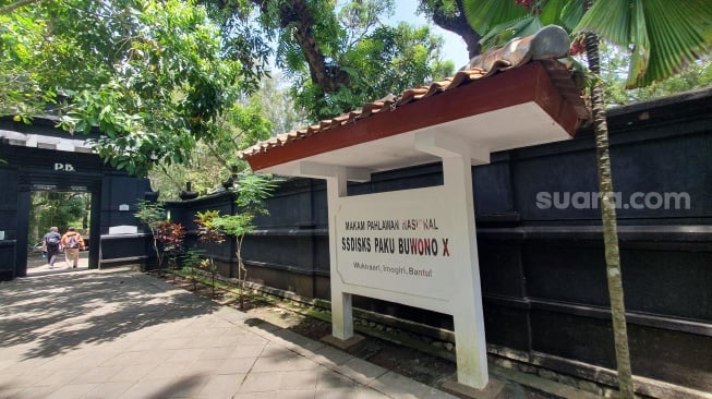 Suasana kompleks makam raja-raja Keraton Surakarta di Makam Raja-Raja Imogiri, Bantul. [Hiskia/Suarajogja]