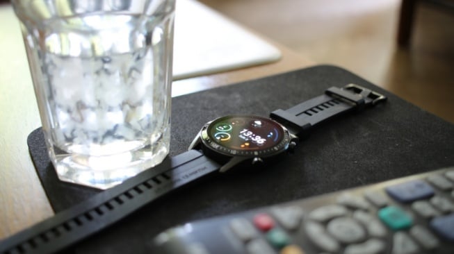 Cari Smartwatch yang Cocok untuk iPhone selain Apple Watch? Cek Rekomendasi Keren Ini