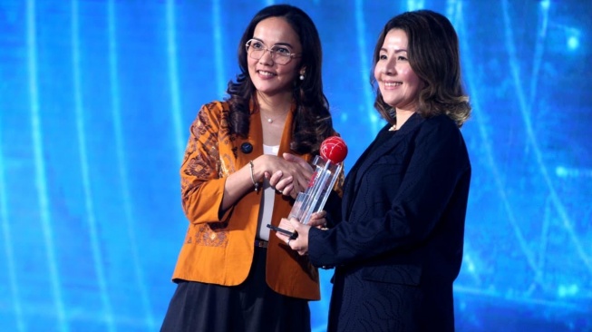 Qlola by BRI Raih Penghargaan Bergengsi Berkat Inovasi Keuangan Digital Terbaik