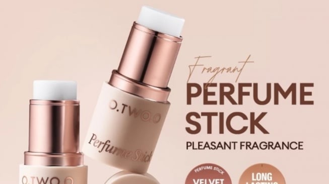 O.TWO.O Perfume Stick Long Lasting (Shopee)