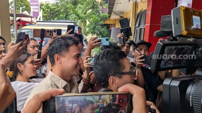 Hamish Daud Datangi Polres Jaksel, Bawa Bukti Baru Kasus Pencemaran Nama Baik