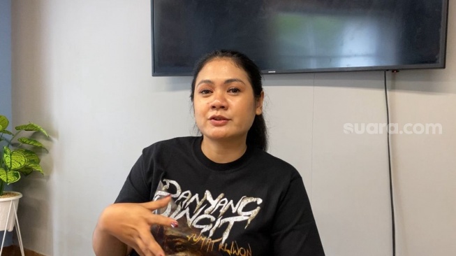 Ada Adegan Sentuhan dengan Senior, Norma Cinta Salut dengan Totalitas Pemain Danyang Wingit