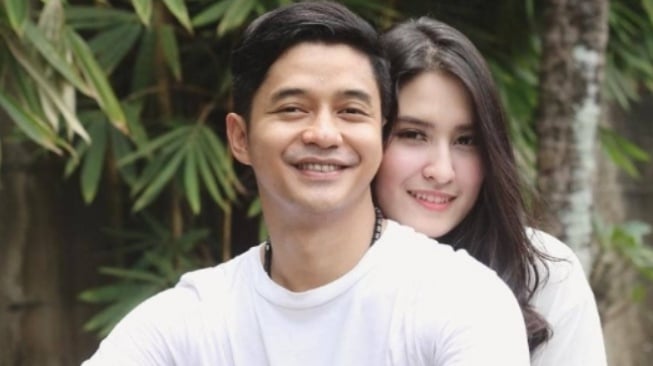 Adly Fairuz Dicap Cowok Redflag, Dugaan Penyebab Digugat Cerai Angbeen Rishi Terendus