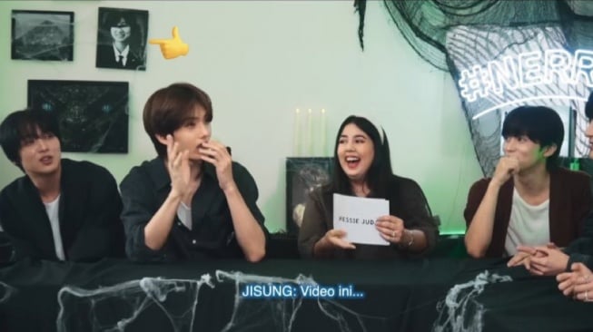 Foto Junko Furuta dijadikan properti di konten video Nessie Judge (X)