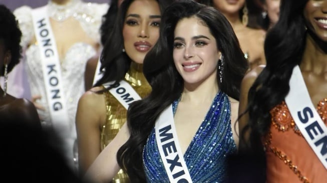 Miss Meksiko, Fatima Bosch, di panggung Miss Universe 2025. [Instagram]